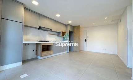 Apartamento com 2 quartos para alugar na Rua Franklin Máximo Pereira, 274, Centro, Itajaí