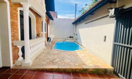 Casa com 3 quartos à venda na Comendador Herculano Gracioli, 323, Parque São Quirino, Campinas, 190 m2 por R$ 590.000