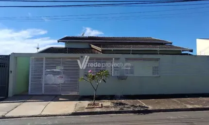 Casa com 3 quartos à venda na Rua Baziliza Bueno de Camargo, 645, Jardim Paraíso de Viracopos, Campinas, 280 m2 por R$ 700.000