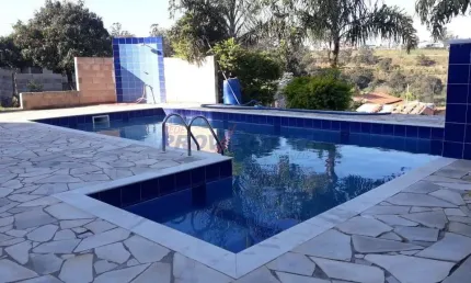 Casa em condomínio fechado com 3 quartos à venda na rua tom jobim, 235, vale verde, valinhos, 370 m2 por r$ 1.100.000