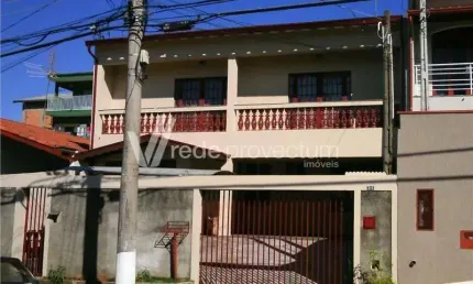 Casa com 3 quartos à venda na Rua Antônio Marques Serra, 314, Jardim Antonio Von Zuben, Campinas, 241 m2 por R$ 600.000