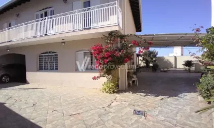Casa com 5 quartos à venda na Rua Peruíbe, 116, Vila Campos Sales, Campinas, 278 m2 por R$ 800.000