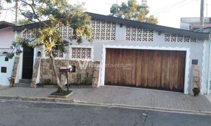 Casa com 3 quartos à venda na Rua Sorocaba, 124, Jardim Nova Europa, Campinas, 180 m2 por R$ 650.000