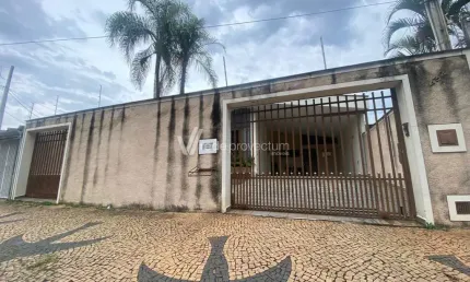 Casa comercial à venda na avenida lafayete arruda camargo, 432, parque são quirino, campinas, 212 m2 por r$ 650.000
