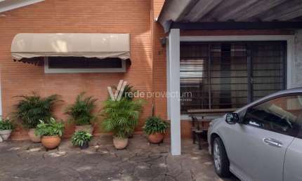 Casa com 3 quartos à venda na Rua Otoniel Mota, 21, Jardim Leonor, Campinas, 180 m2 por R$ 580.000