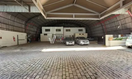Prédio para alugar na Rua Sete de Setembro, 403, Vila Industrial, Campinas, 1517 m2 por R$ 25.500