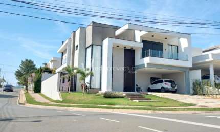 Casa em condomínio fechado com 3 quartos à venda na Avenida José Bueno de Camargo, s/n°, Swiss Park, Campinas, 303 m2 por R$ 3.100.000