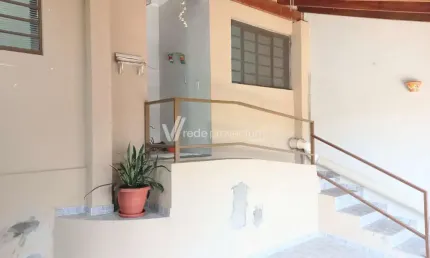 Casa com 3 quartos à venda na Rua José Perin Netto, 54, Jardim das Bandeiras, Campinas, 220 m2 por R$ 350.000