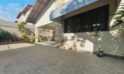 Casa com 3 quartos à venda na Gastão Gama, 26, Jardim Antonio Von Zuben, Campinas, 240 m2 por R$ 795.000