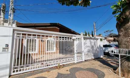 Casa comercial à venda na Rua Álvaro Muller, 870, Vila Itapura, Campinas, 272 m2 por R$ 850.000