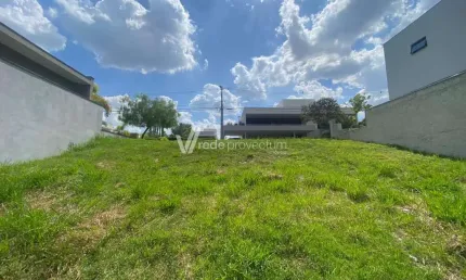 Terreno em condomínio fechado à venda na Rua Doutor Adhemar de Barros, 629, Jardim Europa, Valinhos por R$ 1.070.000