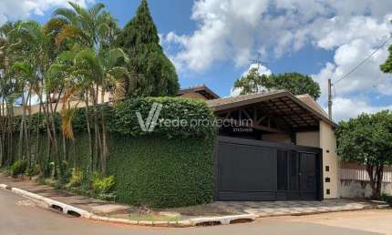 Casa com 4 quartos à venda na Rua Malavazzi, 570, Jardim Fortaleza, Paulínia, 250 m2 por R$ 1.100.000