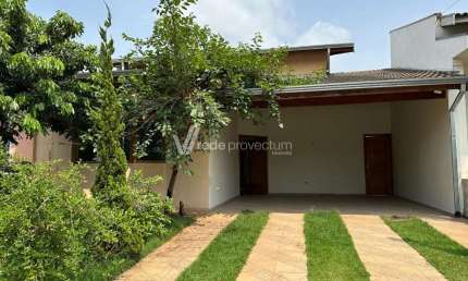 Casa em condomínio fechado com 3 quartos à venda na Avenida Fausto Pietrobom, 600, Jardim Planalto, Paulínia, 174 m2 por R$ 890.000