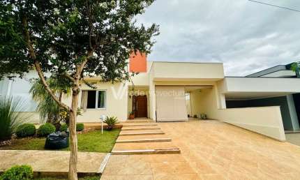 Casa em condomínio fechado com 3 quartos à venda na Rua Angelina Vicentim Beraldo, 313, Condomínio Metropolitan Park, Paulínia, 218 m2 por R$ 1.700.000
