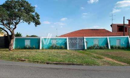 Casa comercial à venda na Rua Pederneiras, 876, Chácara da Barra, Campinas, 150 m2 por R$ 815.000