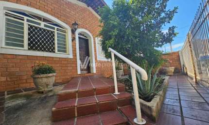 Casa comercial à venda na Rua Cristóvão Colombo, 412, Jardim Guanabara, Campinas, 158 m2 por R$ 750.000