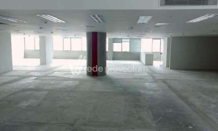 Sala comercial para alugar na Rua José Paulino, 1399, Centro, Campinas, 416 m2 por R$ 19.136