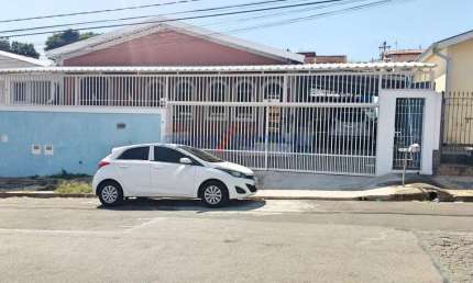 Casa com 3 quartos à venda na Rua Francisco Bianchini, 627, Vila Georgina, Campinas, 325 m2 por R$ 600.000