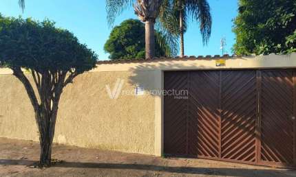 Casa com 4 quartos à venda na Rua Paulo de Souza Marques, 480, Vila San Martin, Campinas, 140 m2 por R$ 450.000