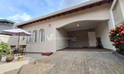 Casa com 3 quartos à venda na Rua Presidente Alves, 236, Jardim Flamboyant, Campinas, 169 m2 por R$ 890.000