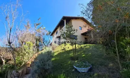 Chácara / sítio com 8 quartos à venda na abrahão kalil aun, 6555, monte alegre, vinhedo, 800 m2 por r$ 3.999.000