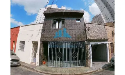 Sobrado em vila particular a venda no bairro do Belem 143m2.