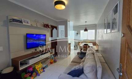 O aconchego de uma casa, com a seguranca de um condominio!