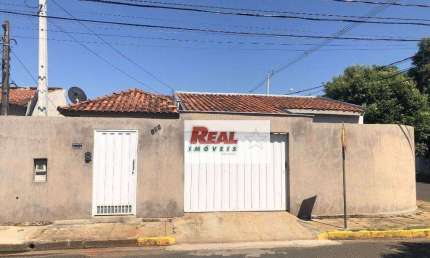 Casa com 2 dormitórios à venda, 188 m² por R$ 310.000,00 - Conjunto Habitacional Antônio Pagan - Araçatuba/SP