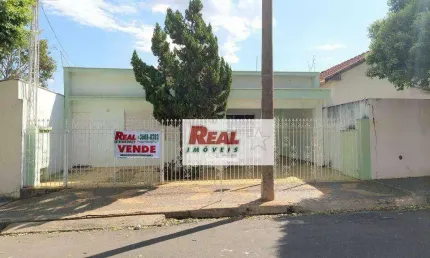 Casa com 3 quartos à venda na Rua Doutor Luiz Nogueira Martins, São João, Araçatuba