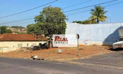Terreno de esquina à venda - 400m² - Jardim Costa Rica - Birigui
