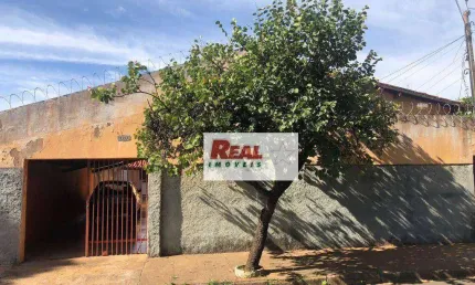 Casa com 3 dormitórios à venda, 186 m² por R$ 220.000,00 - Primavera - Araçatuba/SP