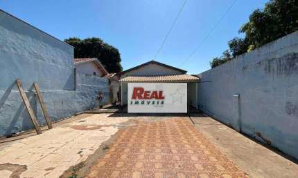 Casa com 2 dormitórios à venda, 75 m² por R$ 330.000,00 - Vila Industrial - Araçatuba/SP