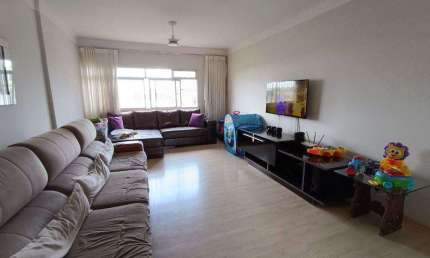 Apartamento com 3 quartos à venda na Rua José Pedro dos Santos, Centro, Araçatuba