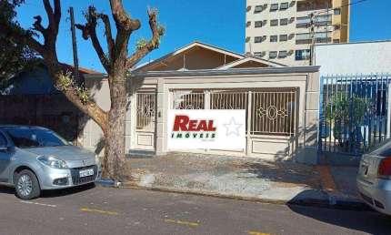 Casa com 3 quartos para alugar na Rua São Paulo, Vila Mendonça, Araçatuba