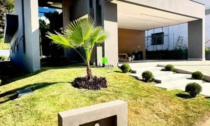 Casa em condomínio fechado com 4 quartos à venda na F, 175, Gran Royalle, Lagoa Santa por R$ 1.950.000