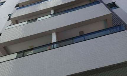 Apartamento em Candeias, 2 Quartos, 2 Vagas na Garagem