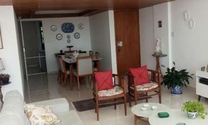 Venda de Apartamento de Luxo em Piedade, Jaboatão dos Guararapes-PE - 4 Quartos, 1 Suíte, 2 Salas, 3 Banheiros - 200m²