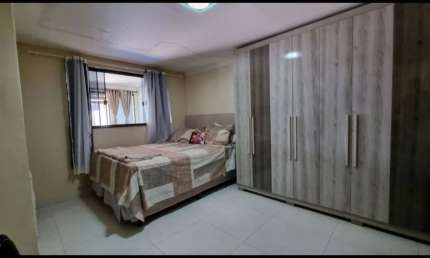 * A&M IMOVEIS VENDE 02 CASAS MESMO LOTE CONDOMINIO FECHADO