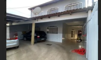 A&M IMOVEIS VENDE EXELENTE CASA NA AR 12 DE SOBRADINHO