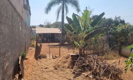* A&M IMÓVEIS VENDE CASA  SIMPLES NO SETOR DE MANSÕES