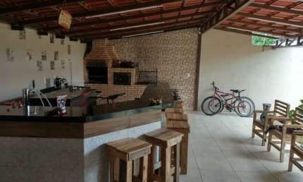 A&M IMOVEIS VENDE EXELENTE CASA O CONDOMINIO PETROPOLIS EM SOBRADINHO