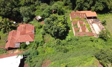 VENDO  UMA EXCELENTE FAZENDA 12,27 alqueires, em Niquelândia- GO