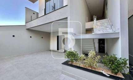Casa Nova com Excelente Acabamento a venda no Bairro Manoel Correia em Conselheiro Lafaiete-MG