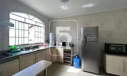 Casa com 3 dormitórios à venda, 200 m² por r$ 450.000,00 - expedicionário - conselheiro lafaiete/mg