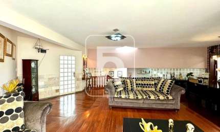 Casa com 3 dormitórios à venda, 246 m² por R$ 750..000,00 - Arcádia - Conselheiro Lafaiete/MG