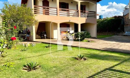 Casa com 3 dormitórios à venda, 447 m² por R$ 1.400.000,00 - Lourdes - Conselheiro Lafaiete/MG