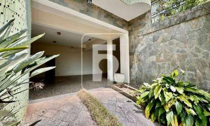 Casa à venda, 5 quartos, 3 suítes, 5 vagas, Campo Alegre - Conselheiro Lafaiete/MG