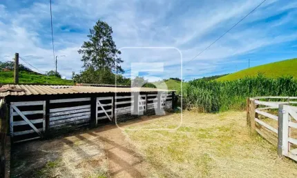 Sítio à venda, 10 vagas, Área Rural de Conselheiro Lafaiete - Conselheiro Lafaiete/MG