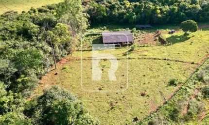 Terreno à venda na Vila Dona Lalá, Congonhas 