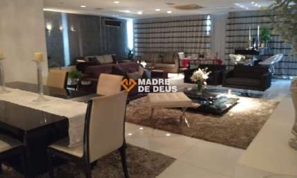 Apartamento lindíssimo, com 275,18 m2,  todo projetado (muito bom gosto), próximo Av Beira Mar. 04 suites+DCE, 04 vagas